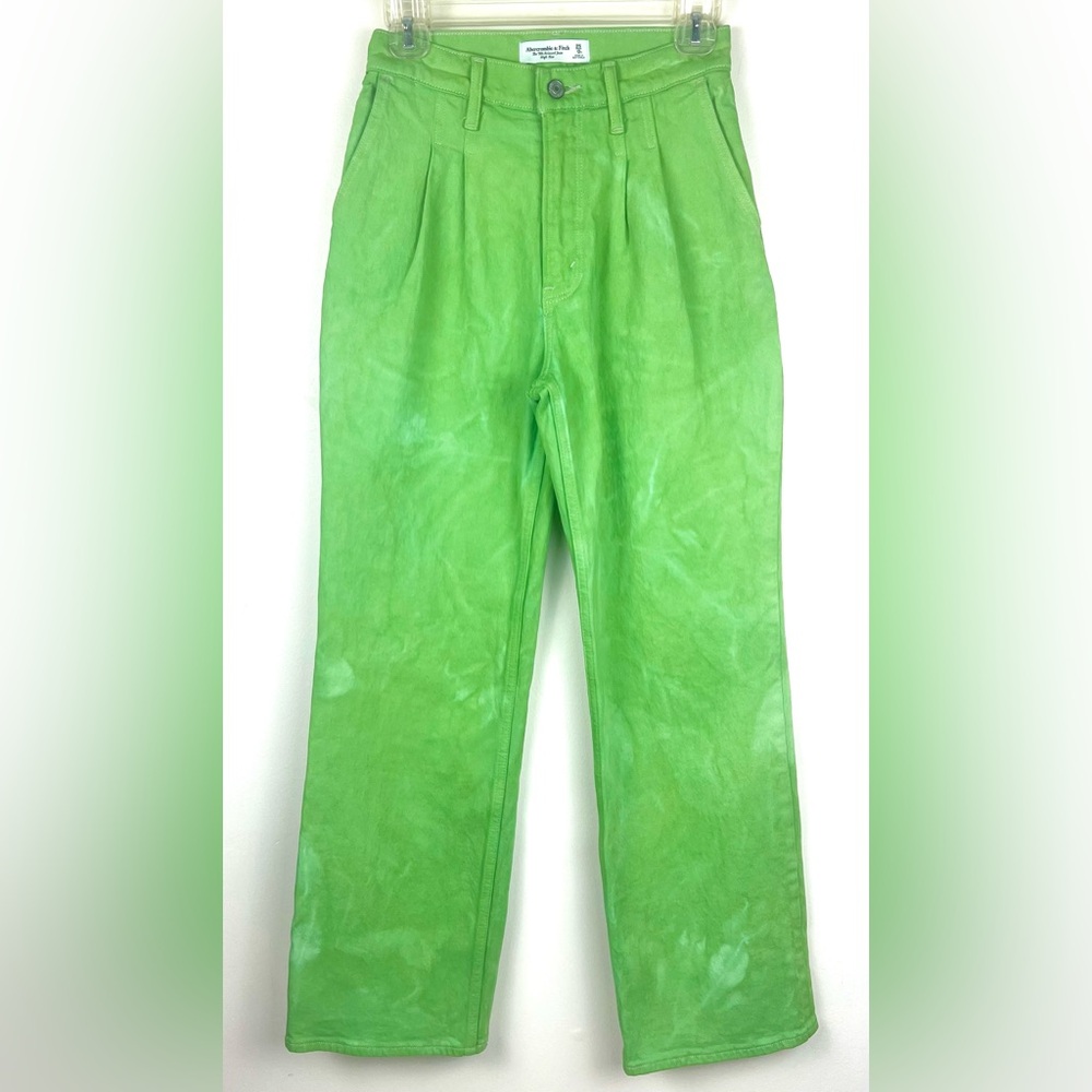 Abercrombie & Fitch Upcycled The 90’s Relaxed High Rise Jeans 25S
